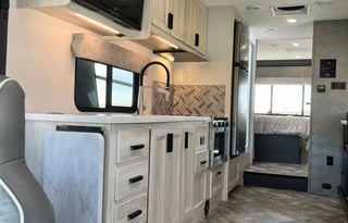 2022 Forest River RV Sunseeker Classic 3010DS Ford