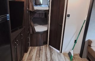 2018 Jayco Jay Feather 29QB