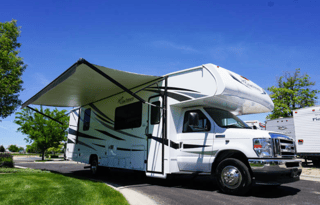 2021 Coachmen RV Freelander 31FS Ford 450