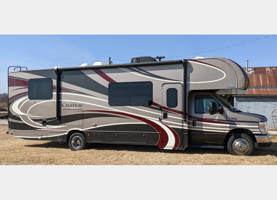 Class C Motor Home rentals in Coralville