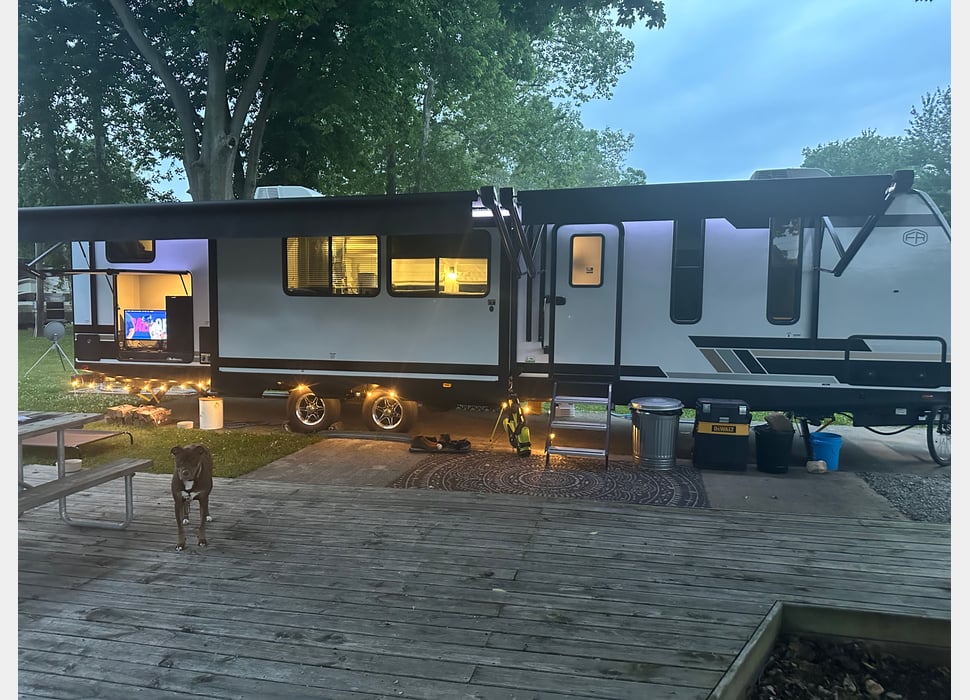 Travel Trailer rentals in New Paris