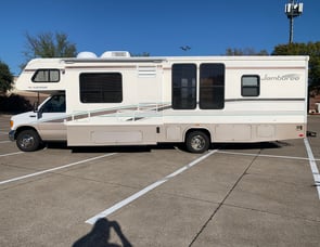 Fleetwood RV Jamboree 31M