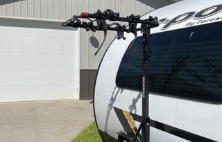 Sleeps 5, lots of upgrades! 600W solar system