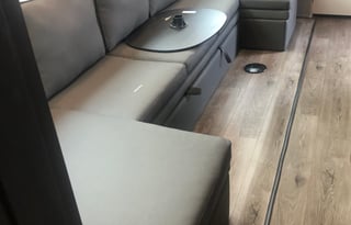 Family Friendly Bunk House- Highland Roamer 364BHS