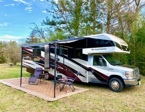 Fleetwood RV Jamboree Sport 31N