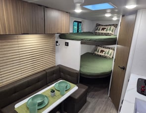 Forest River RV Wildwood FSX 174DBLE