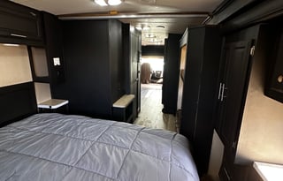 Your Home On Wheels! No Special License Needed!