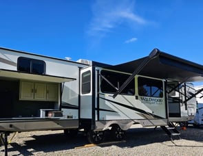 Forest River RV Wildwood Heritage Glen 310BHI