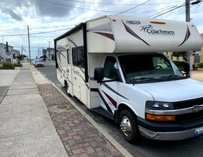 Coachmen RV Freelander 26DS Chevy 4500
