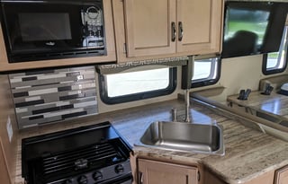 Class A Thor Ace BUNKHOUSE - DELIVERY