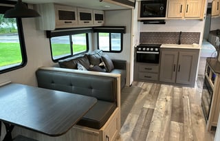 2022 Heartland Sundance Ultra Lite 294BH