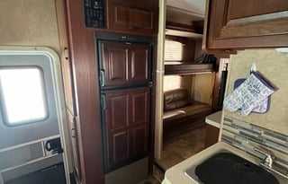 Spacious & Clean 2014:4 TVS &2 SLIDE OUTS:Sleeps 8