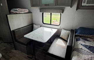 2023 Dutchmen RV Coleman 17B