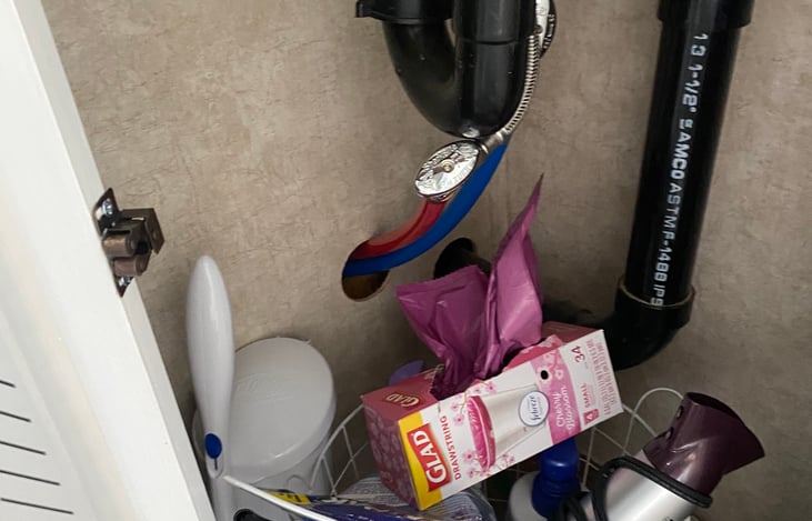 BATHROOM GARBAGE BAGS, SUPPLIED HAIR DRYER