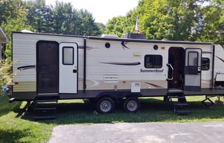 MoJo's 2014 Keystone Summerland Sleeps 10