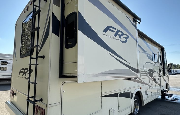 2 slides to make sure you have extra room, exactly where you need it!