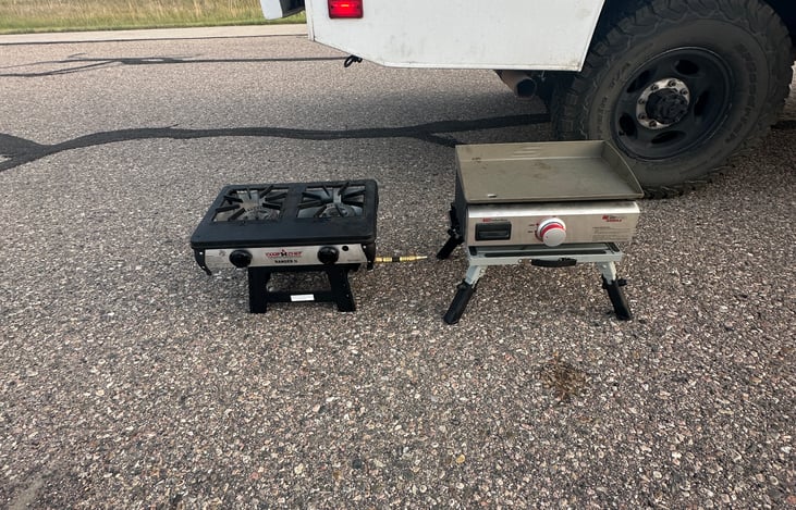 We supply a propane exterior grill with every rental so you can cook outside like you were meant to! Fire up the grill, grab your beer and become the BBQ hero your family needs!