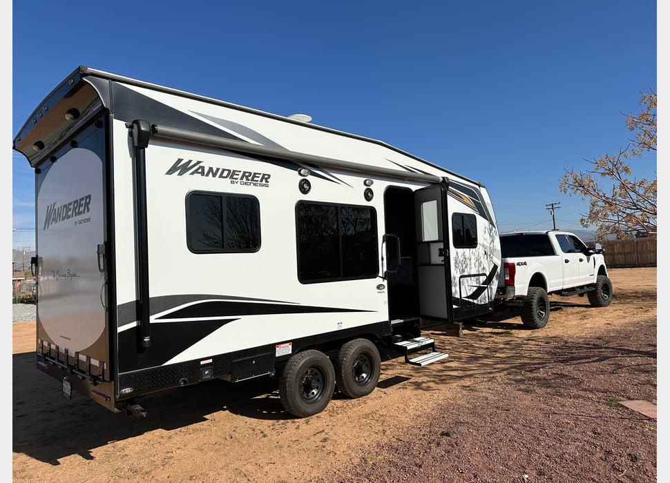 Toy Hauler rentals in Stallion Springs