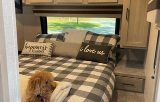 Rockwood Couples Coach w/ Outdoor Kitchen $99/wkdy