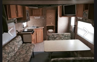 2004 SkyLine Nomad Rampage 217