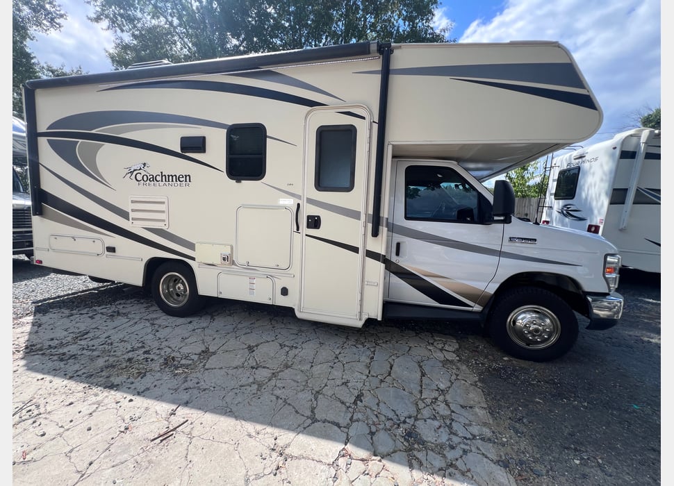 Class C Motor Home rentals in Claremont