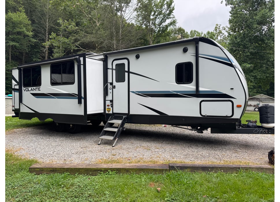 Travel Trailer rentals in Dandridge