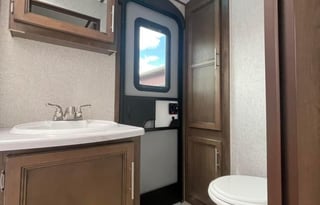 2020 Keystone RV Cougar Half-Ton 32RDBWE
