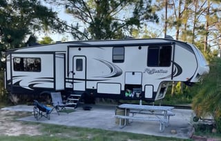 Luxury Grand Design bunkhouse Delivery and Set Up
