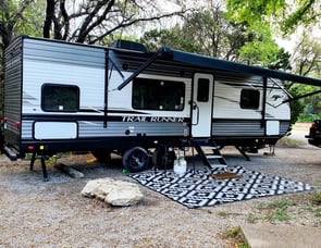 Heartland Trail Runner 261 JM