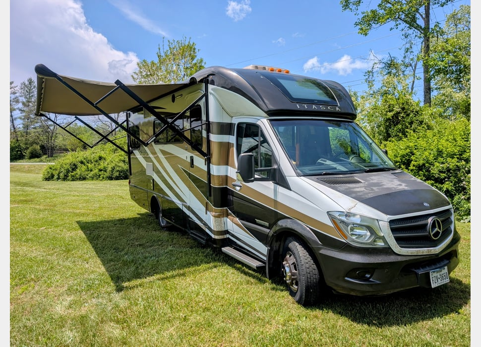 Class C Motor Home rentals in Blairsville