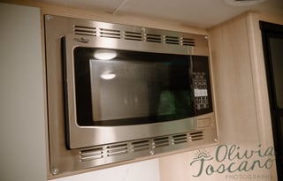 2023 Winnebago Micro Minnie 2100BH