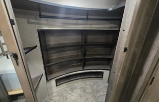 2021 Solitude 375RES-R