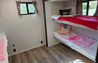 Spacious Shasta I-5–Sleeps 10 | Triple A/C & Bunks