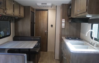 2018 Coleman 1925BH Bunkhouse Trailer by Dutchmen