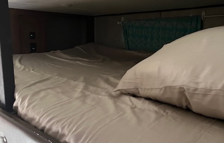 Queen loft great for kids