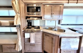 The White Pearl is Perfect for a Family Adventure!