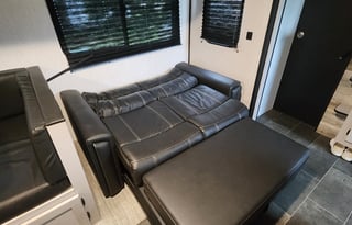 2022 Heartland Mallard 32