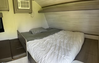 2023 Dutchmen RV Coleman Lantern LT Series 17B