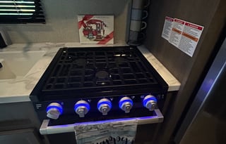 R&R camperrental family & pet adventure