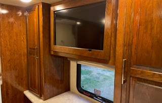 Home Away from Home - Bunkbed / 2 full Baths