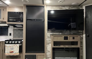 2020 Keystone RV Hideout 28BHS