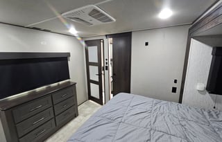 2022 Grand Design Momentum M-Class 381MS