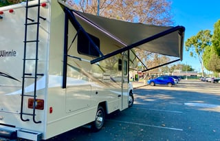 Beautiful Winnebago Minnie Winnie 22feet