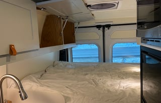 2022  Promaster 3500 ext Off Grid  White Knight