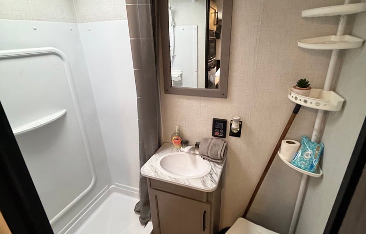 Bathroom- water gets hot!