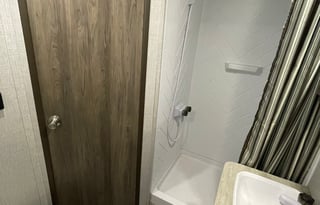 2021 CrossRoads RV Zinger ZR320FB