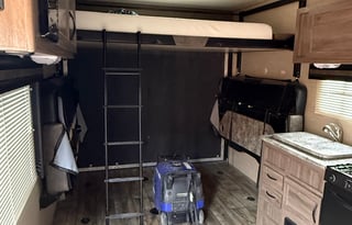 2018 Pacific Coachworks Rage'n 22EX