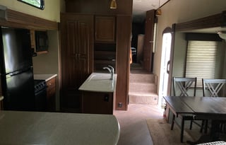 2013 Heartland Sundance 3310CL