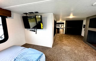 Clubhouse(21)-2025 Forest River Puma Dest.