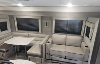 2025 Coachmen RV Catalina Legacy Edition 293TQBSCK